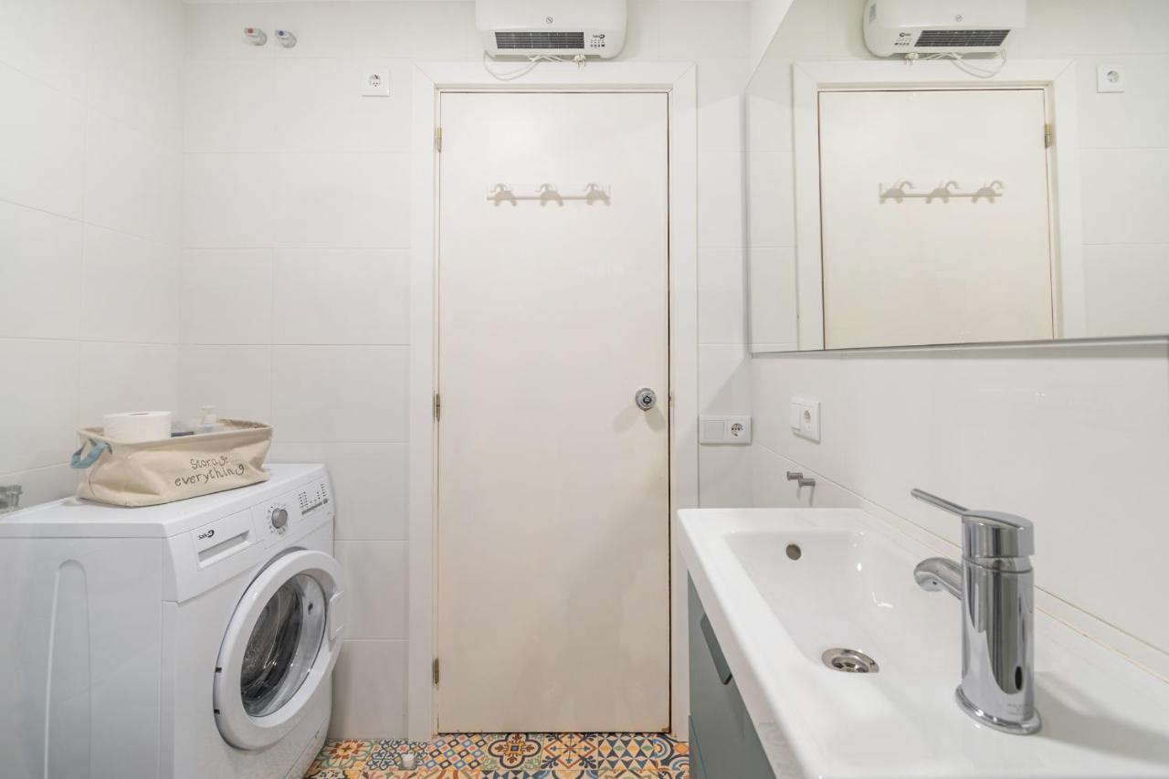 Apartamento En Plaza Sedassos Centro Historico Tarragona Bagian luar foto