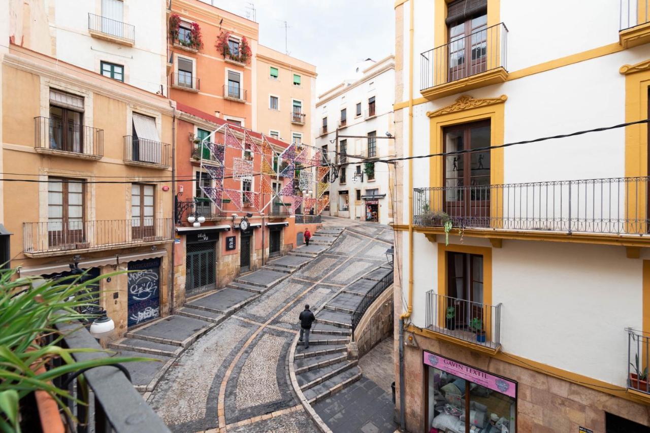 Apartamento En Plaza Sedassos Centro Historico Tarragona Bagian luar foto