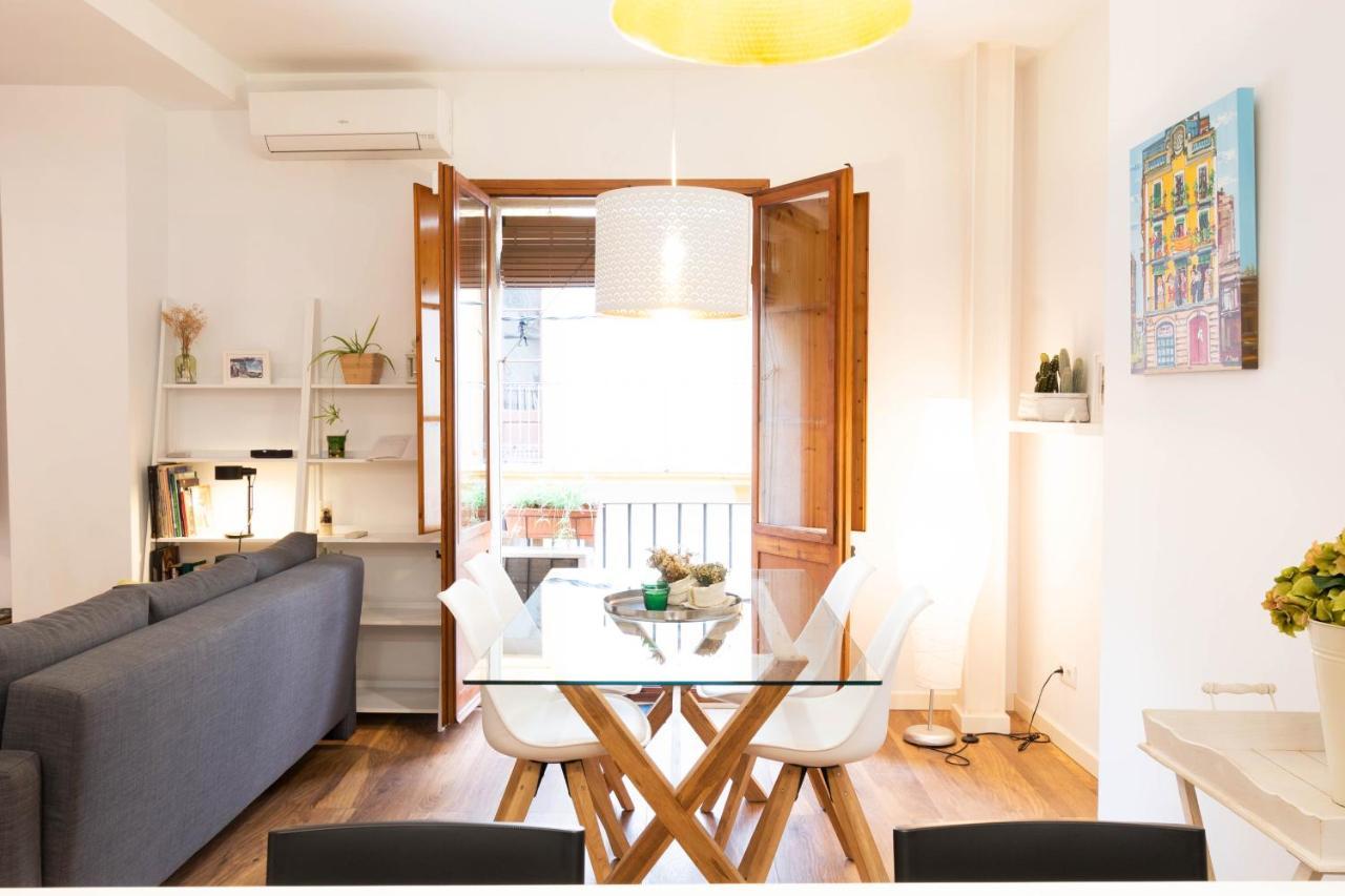 Apartamento En Plaza Sedassos Centro Historico Tarragona Bagian luar foto