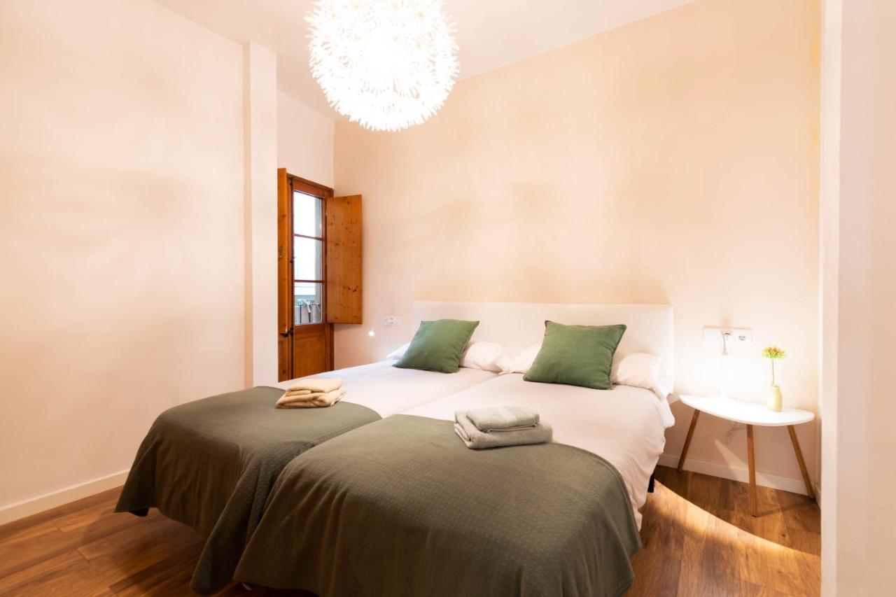 Apartamento En Plaza Sedassos Centro Historico Tarragona Bagian luar foto