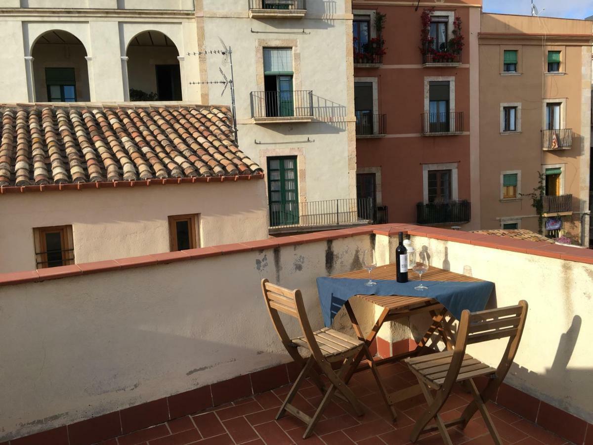 Apartamento En Plaza Sedassos Centro Historico Tarragona Bagian luar foto